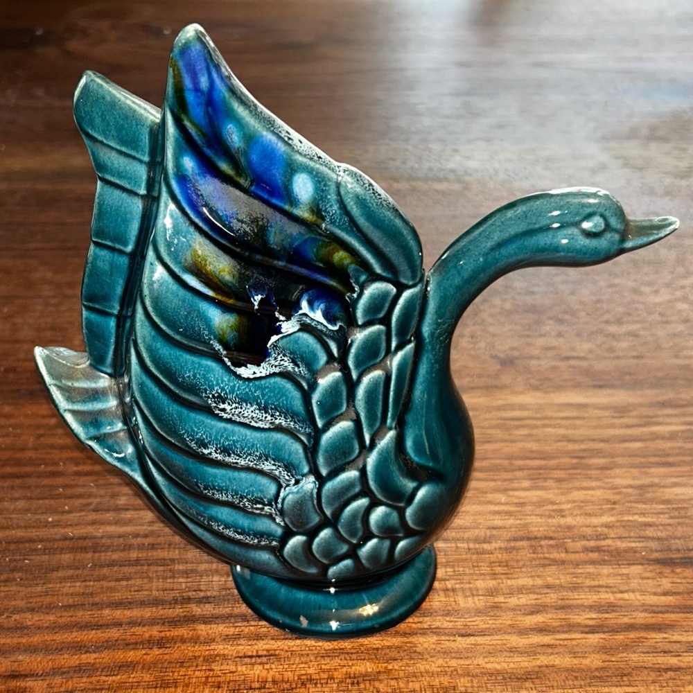 Ceramic Pottery Green Blue teal Swan 8" Made In USA Blue Mountain Pottery Style